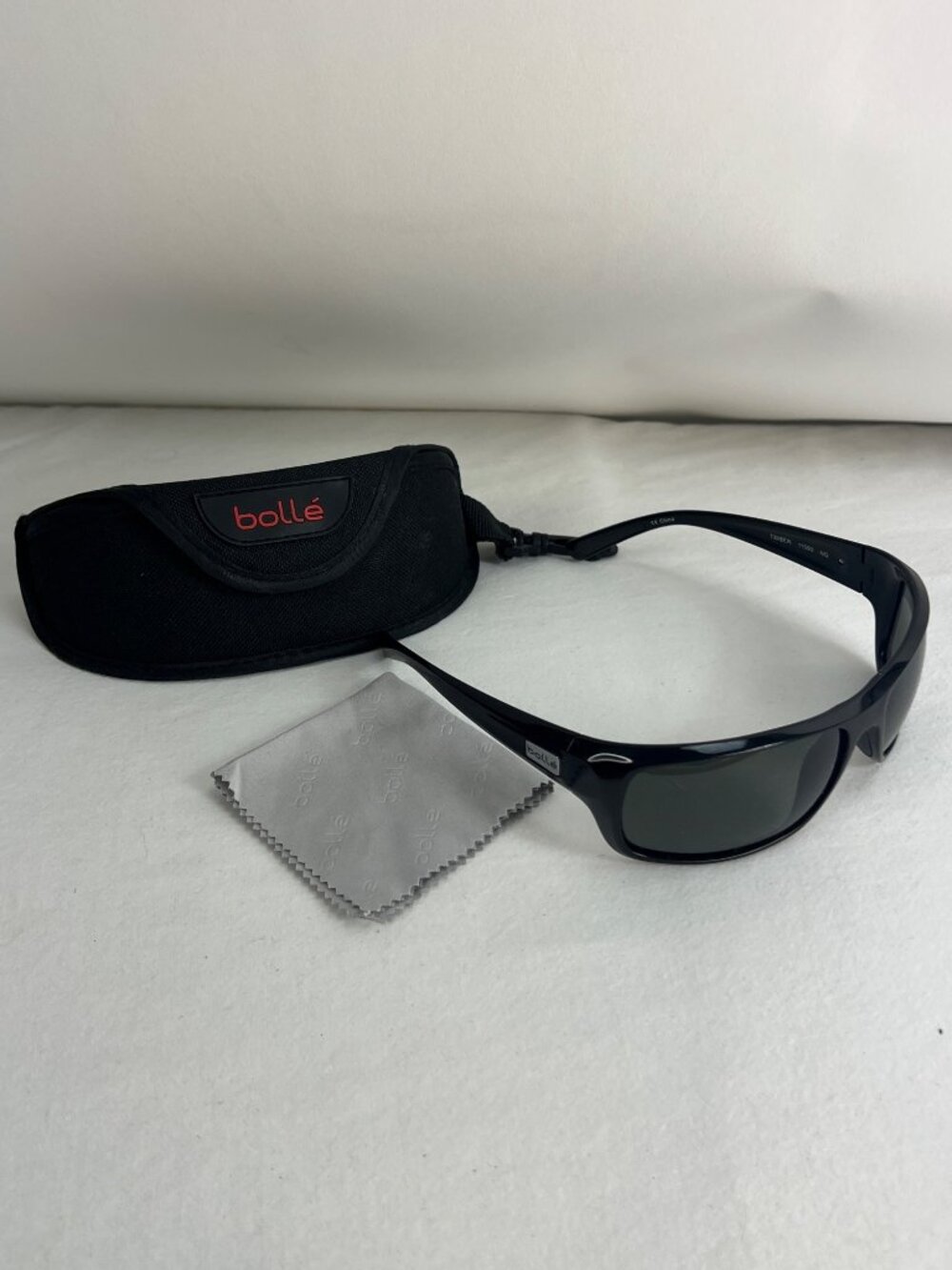 Bollé Timber Polarized Sunglasses With Case & Cleaning Cloth